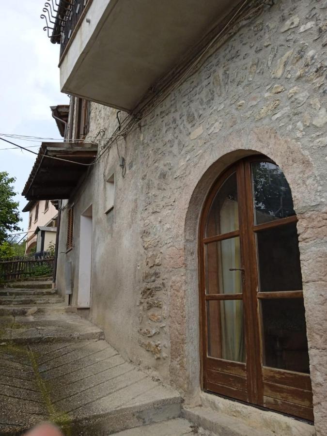 Appartamento Storico A Valle San Martino Di Spoleto Eksteriør bilde