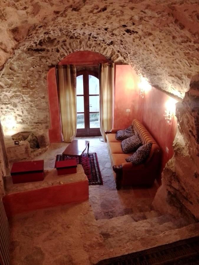 Appartamento Storico A Valle San Martino Di Spoleto Eksteriør bilde