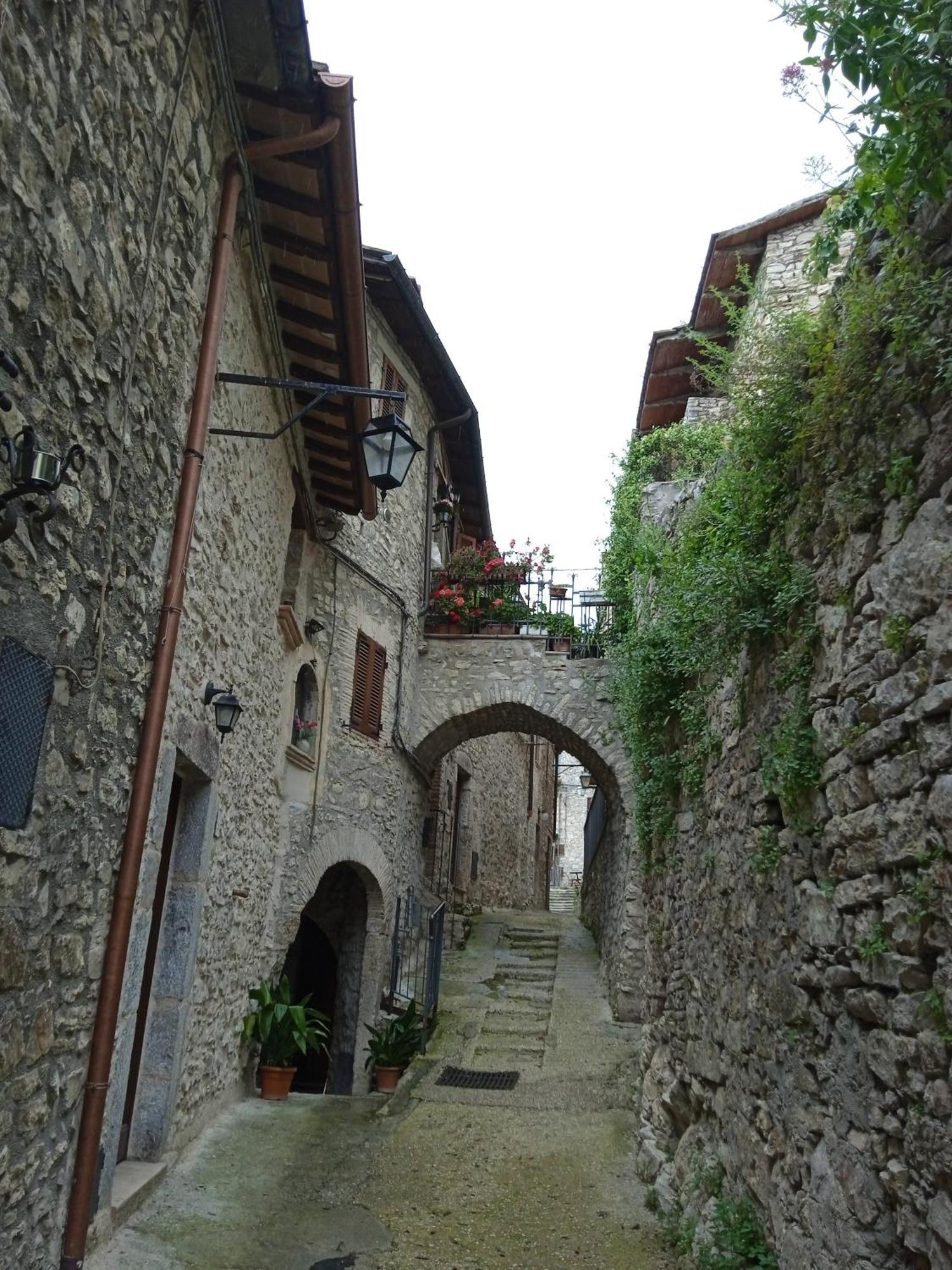 Appartamento Storico A Valle San Martino Di Spoleto Eksteriør bilde