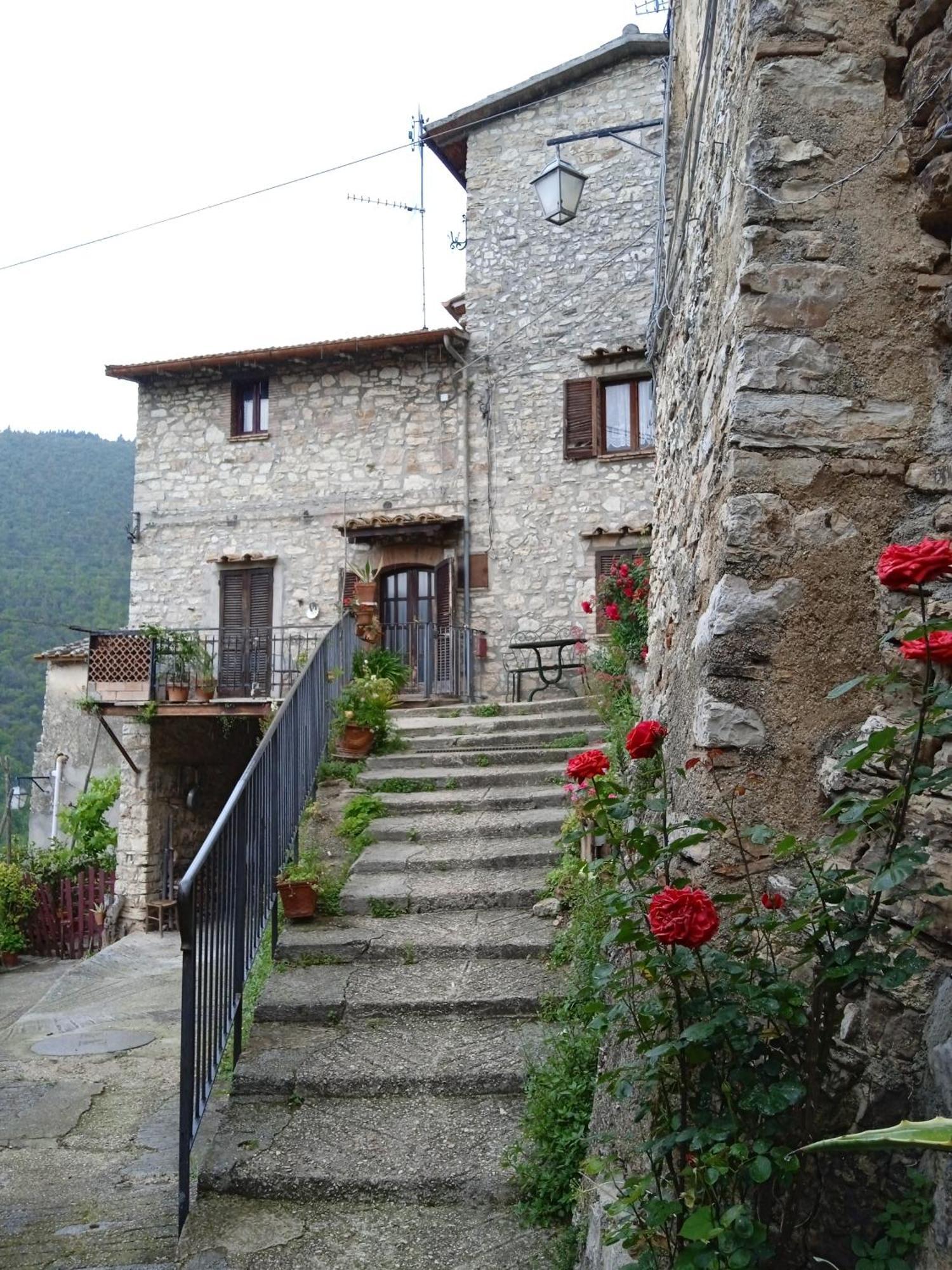 Appartamento Storico A Valle San Martino Di Spoleto Eksteriør bilde